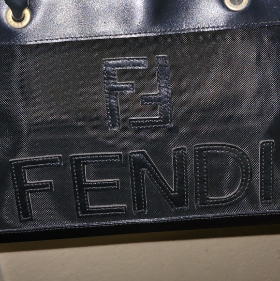 ❤️‍🔥FinalDrop FENDI Black mesh small tote - Picture 2 of 6